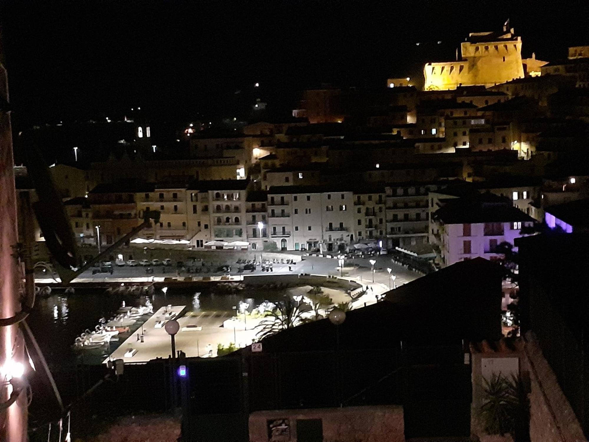 Pilarella Gallery Trilocale Vistamare Porto Santo Stefano  Buitenkant foto